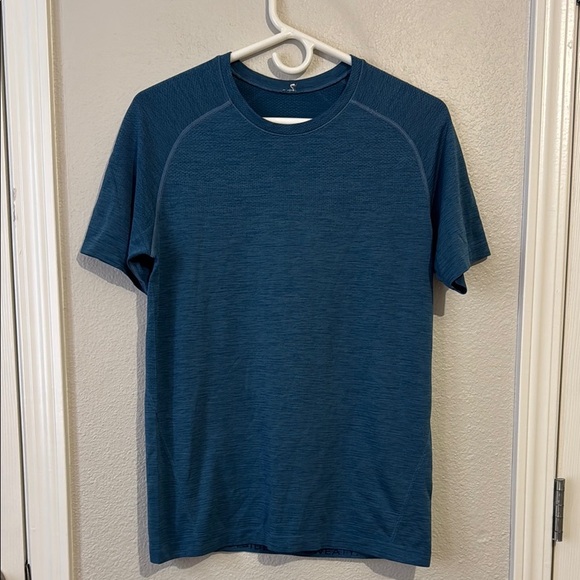 Lululemon Mens Large Metal Vent Tech Blue Short Sleeve T-Shir - Picture 1 of 6